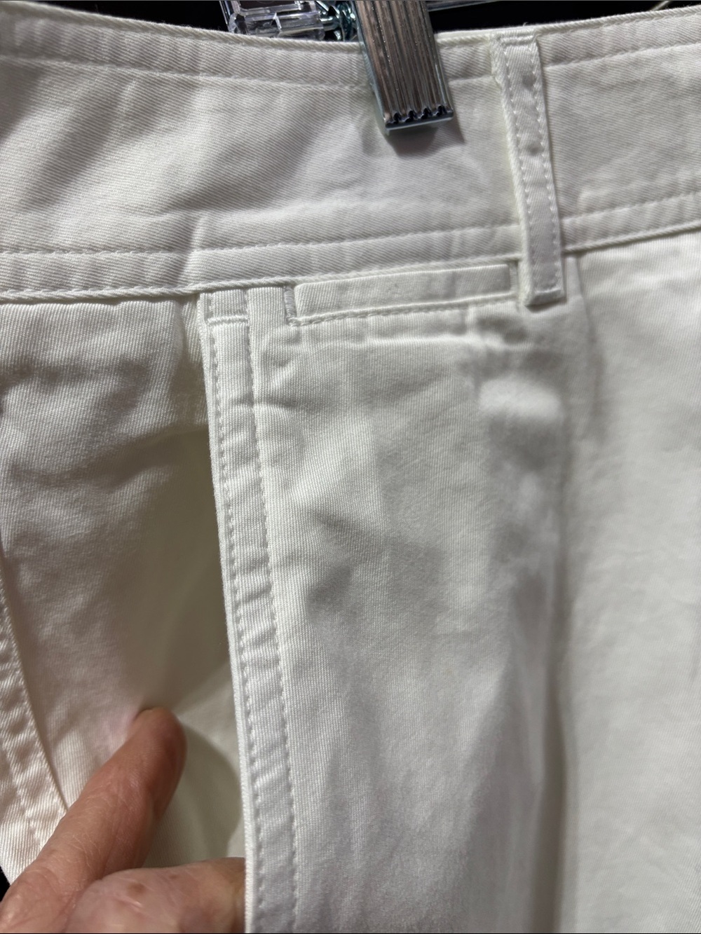 Lands End Chino Pencil,zipper,hip pockets,button back pockets, belt loop,slit - Picture 2 of 9